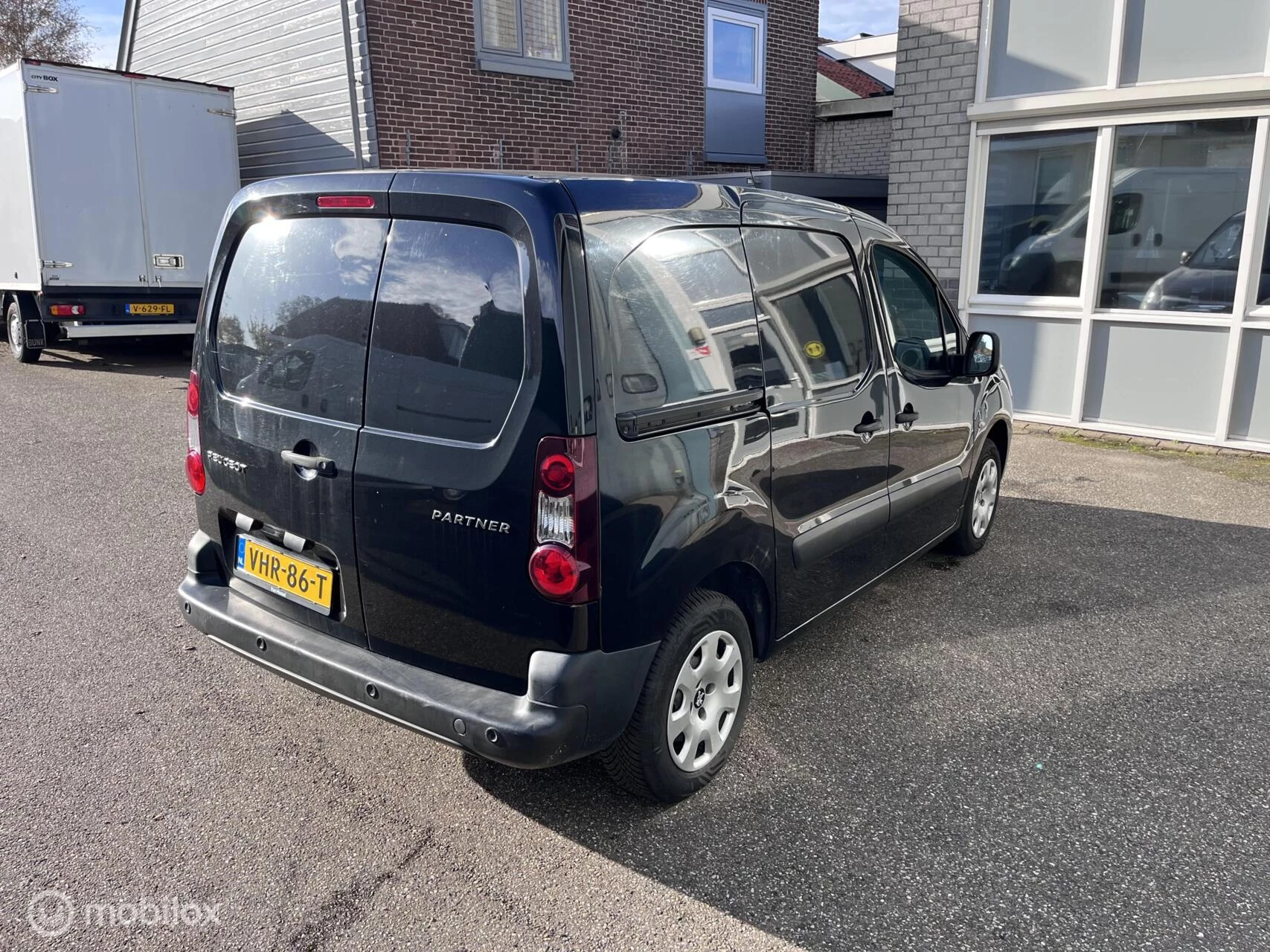 Hoofdafbeelding Peugeot Partner