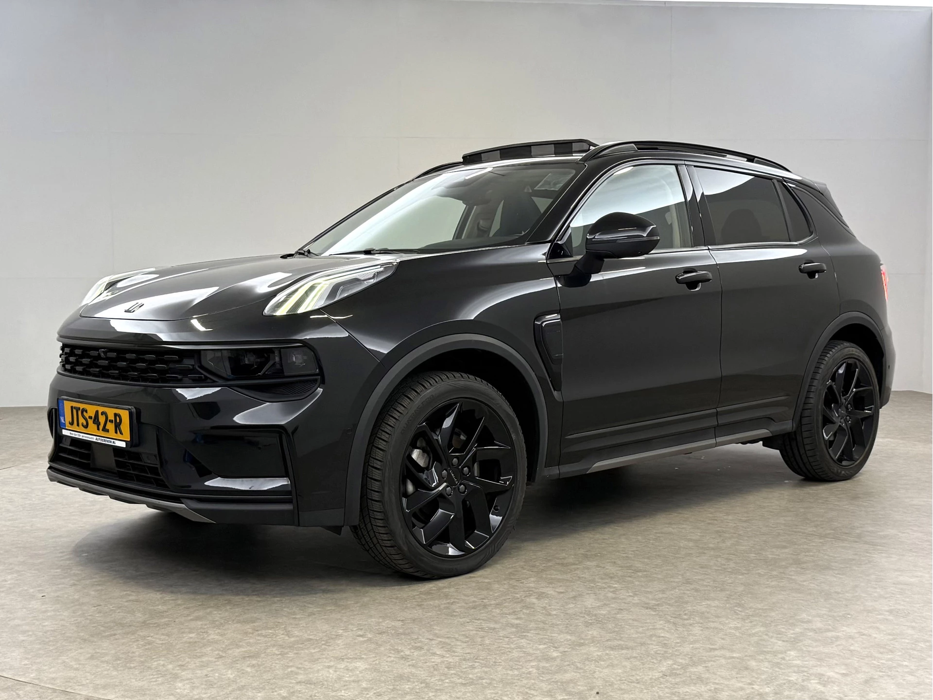 Hoofdafbeelding Lynk & Co 01