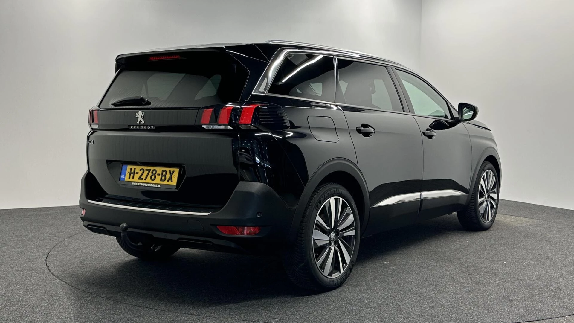 Hoofdafbeelding Peugeot 5008