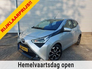 Toyota Aygo 1.0 VVT-i x-play Automaat, airco,achteruitrijcamera,Apple Carplay/dab,