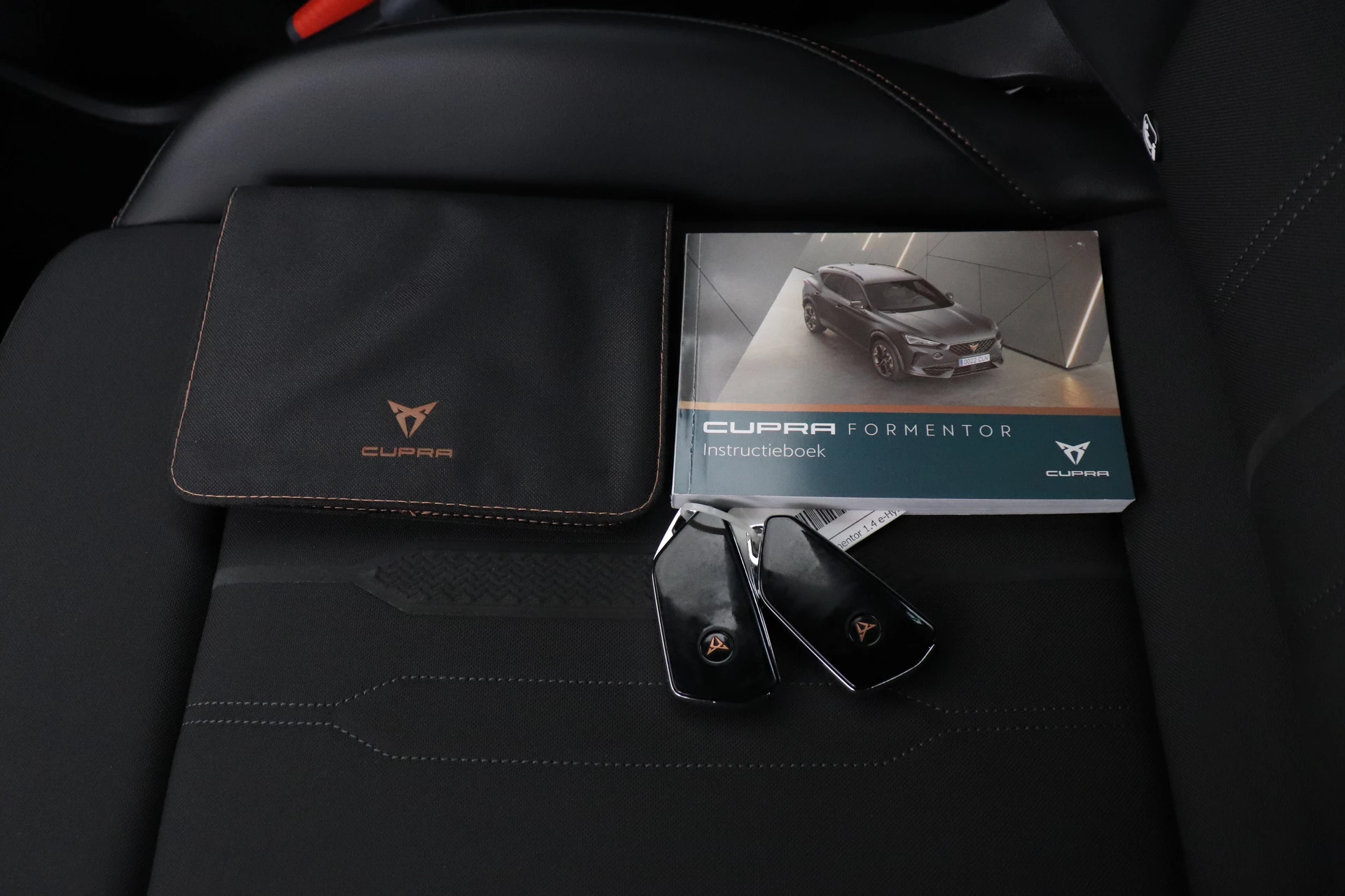Hoofdafbeelding CUPRA Formentor