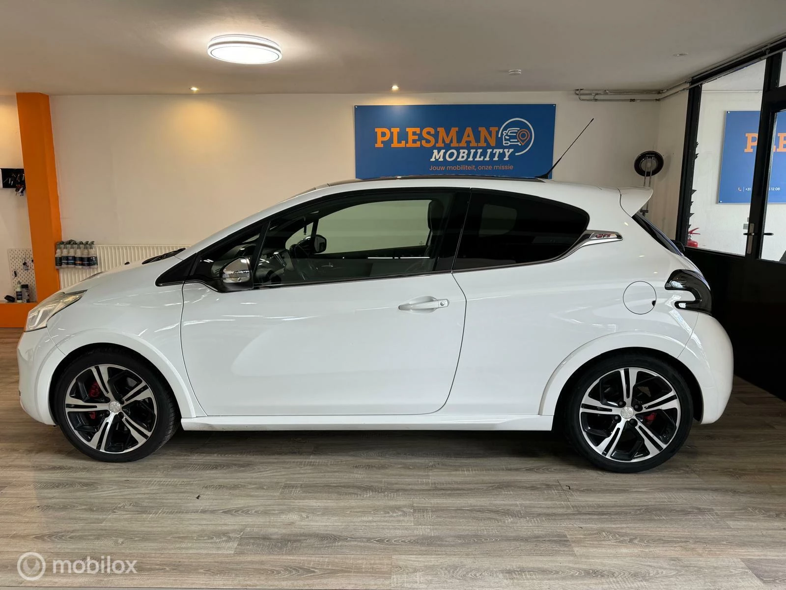 Hoofdafbeelding Peugeot 208