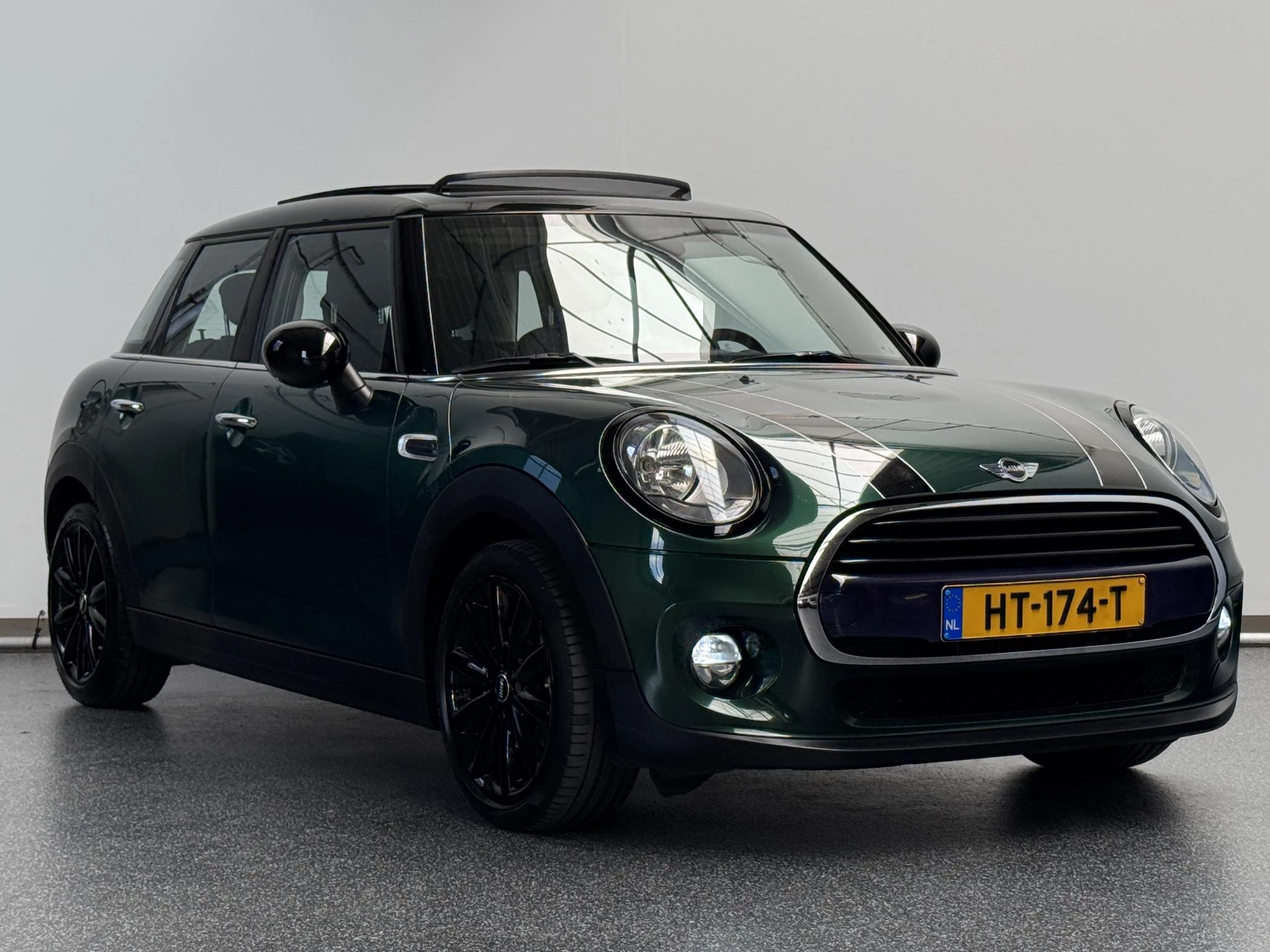 Hoofdafbeelding MINI Cooper