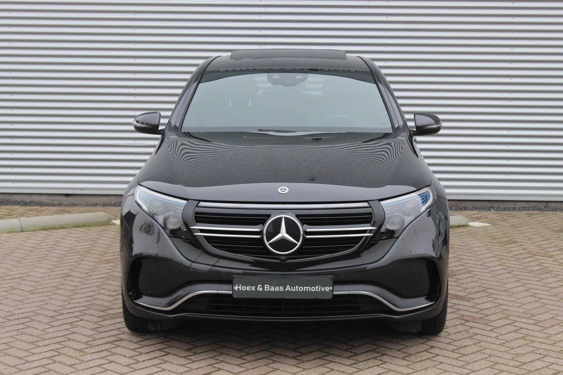 Hoofdafbeelding Mercedes-Benz EQC
