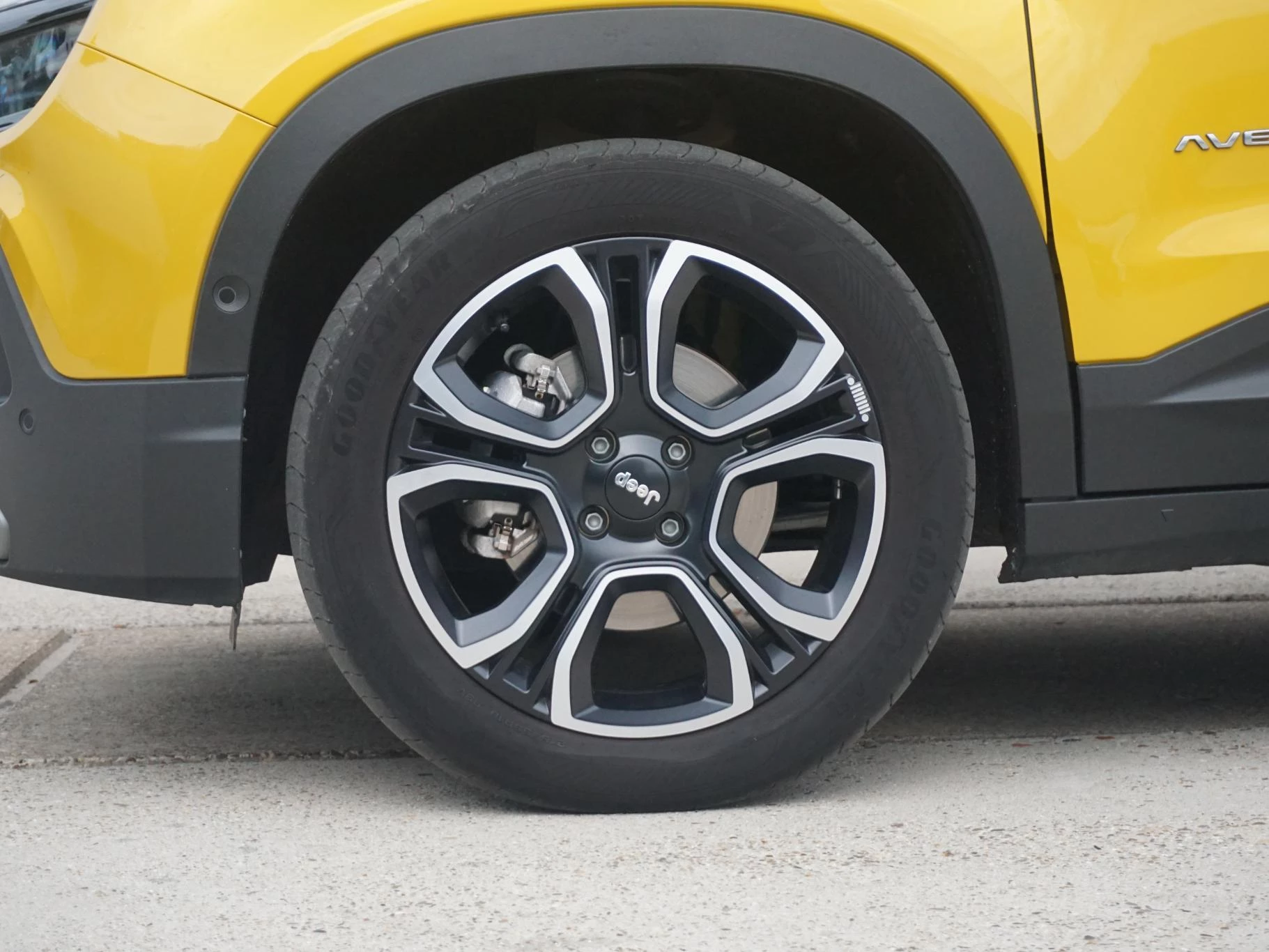 Hoofdafbeelding Jeep Avenger