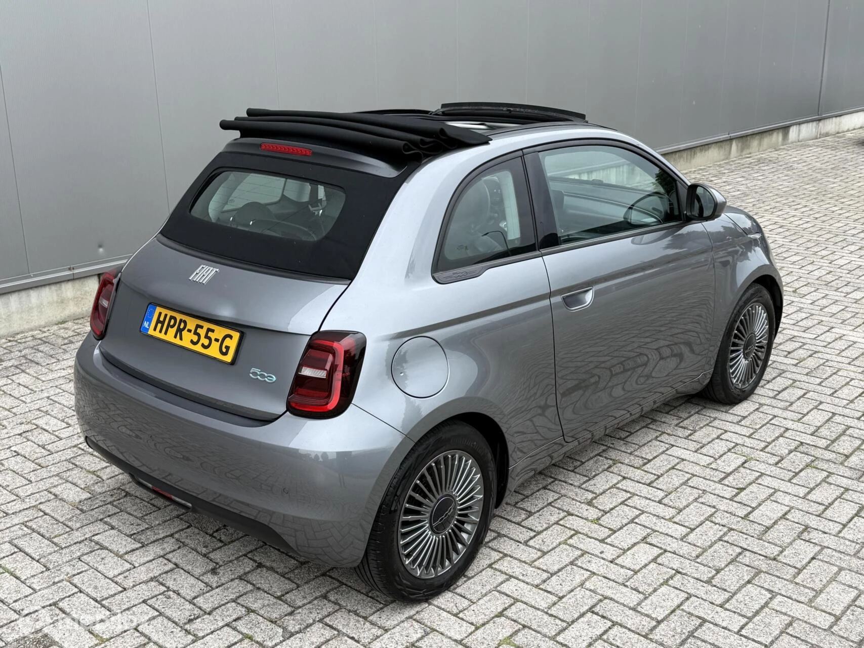 Hoofdafbeelding Fiat 500C