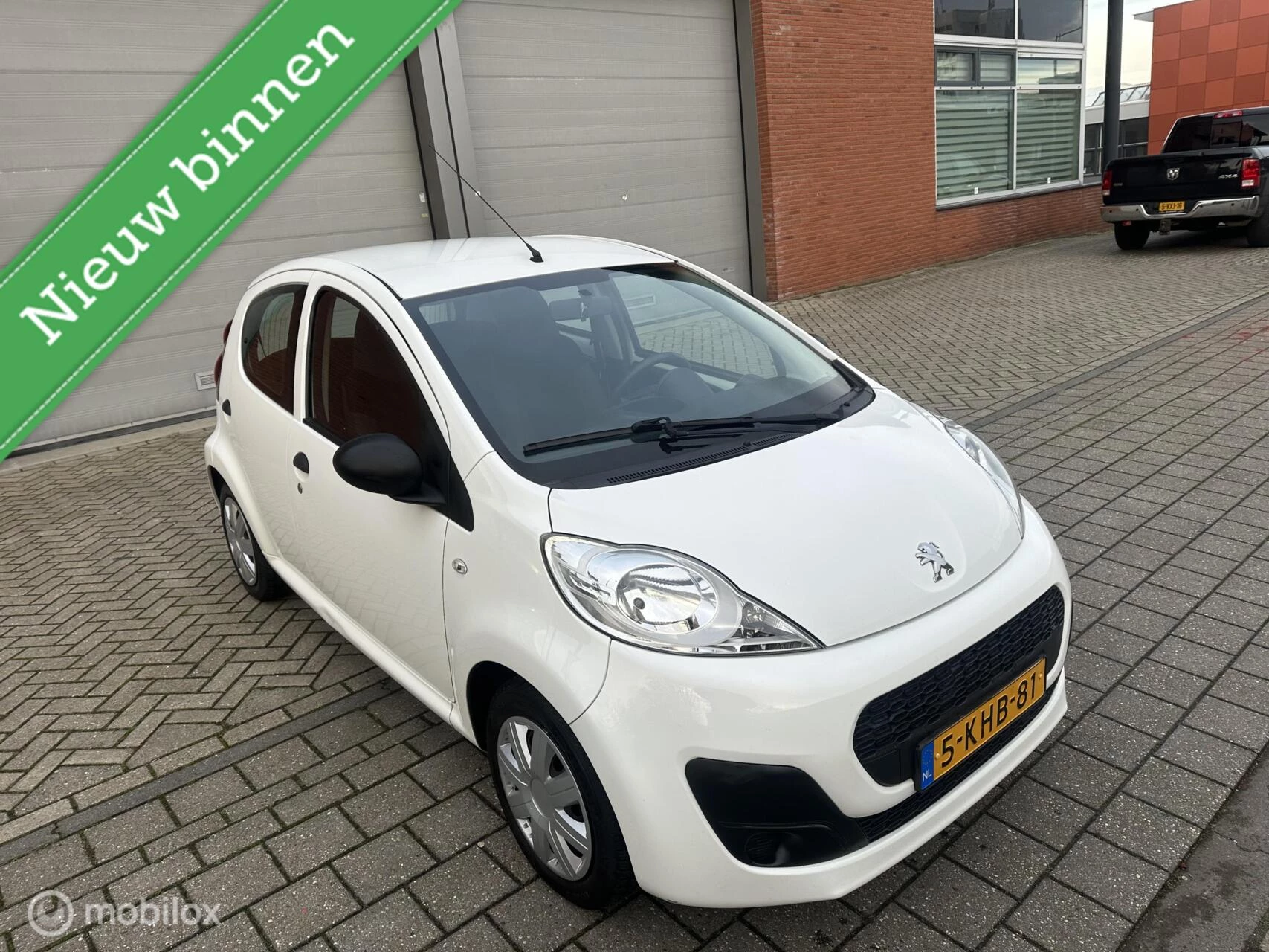Hoofdafbeelding Peugeot 107