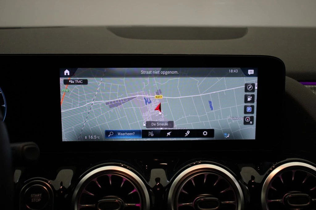 Hoofdafbeelding Mercedes-Benz EQA
