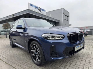 Hoofdafbeelding BMW X3 BMW X3 xDrive30e M-sport Pano-Dak | Trekhaak | Memory | Leer | Harman kardon