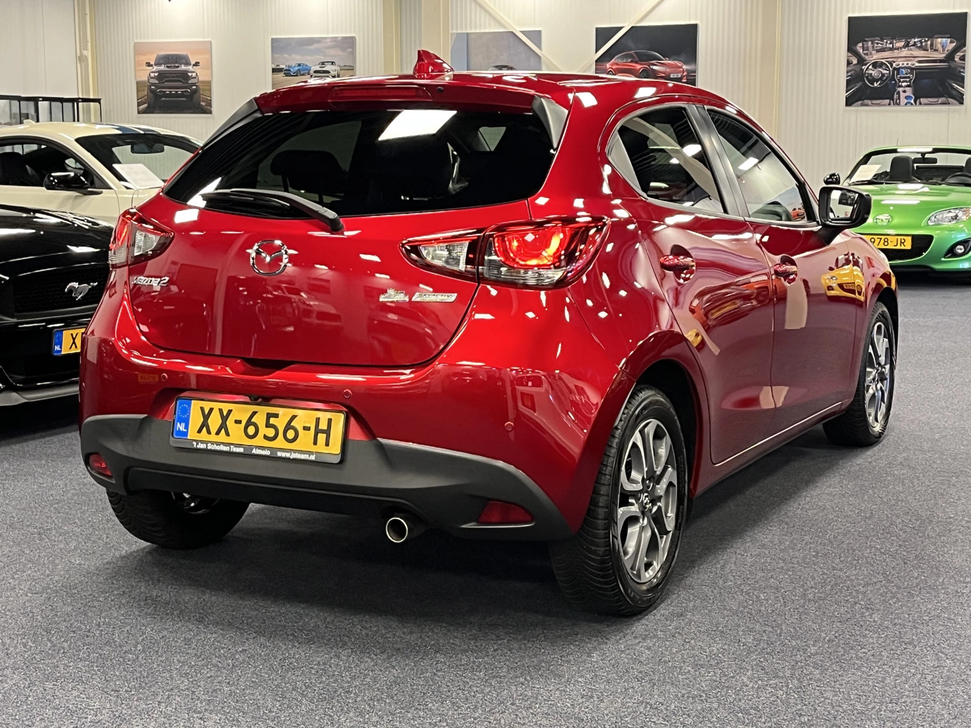 Hoofdafbeelding Mazda 2