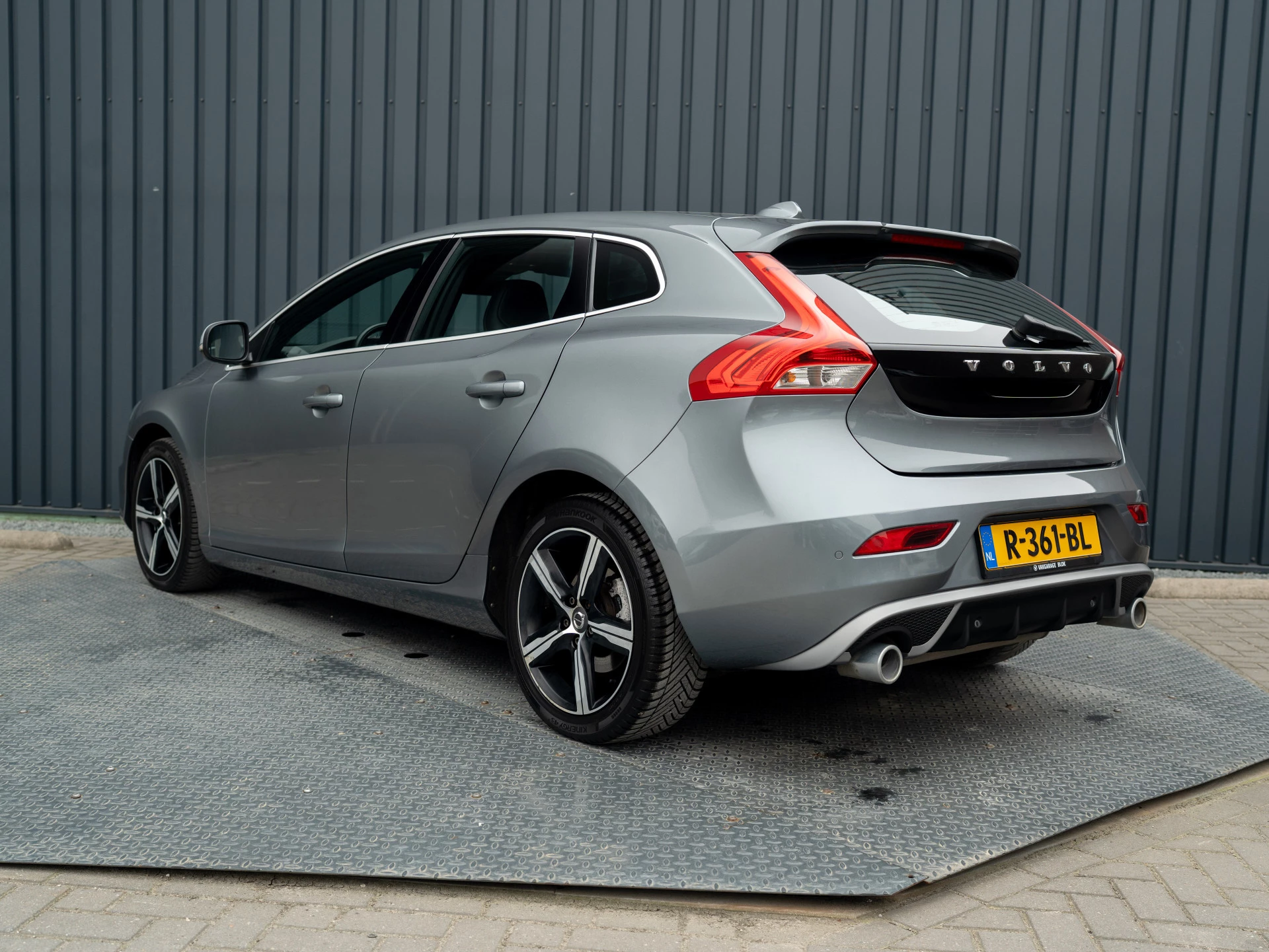 Hoofdafbeelding Volvo V40