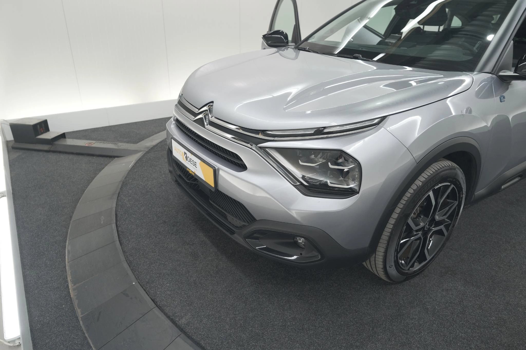 Hoofdafbeelding Citroën ë-C4