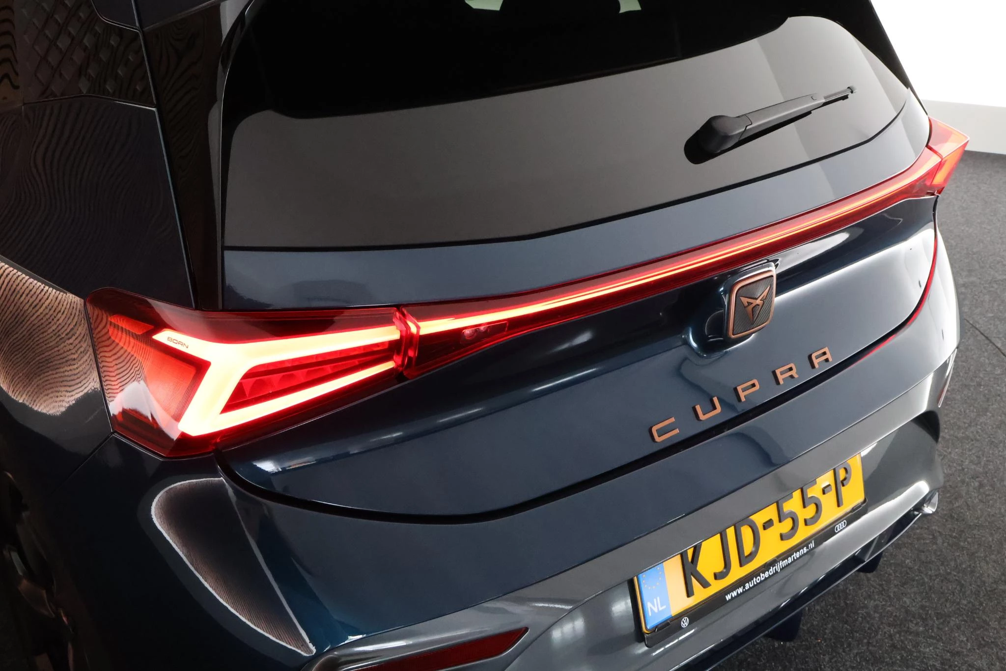 Hoofdafbeelding CUPRA Born