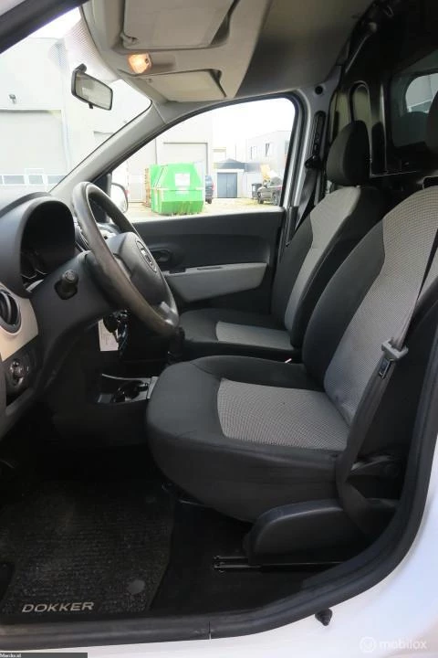 Hoofdafbeelding Dacia Dokker