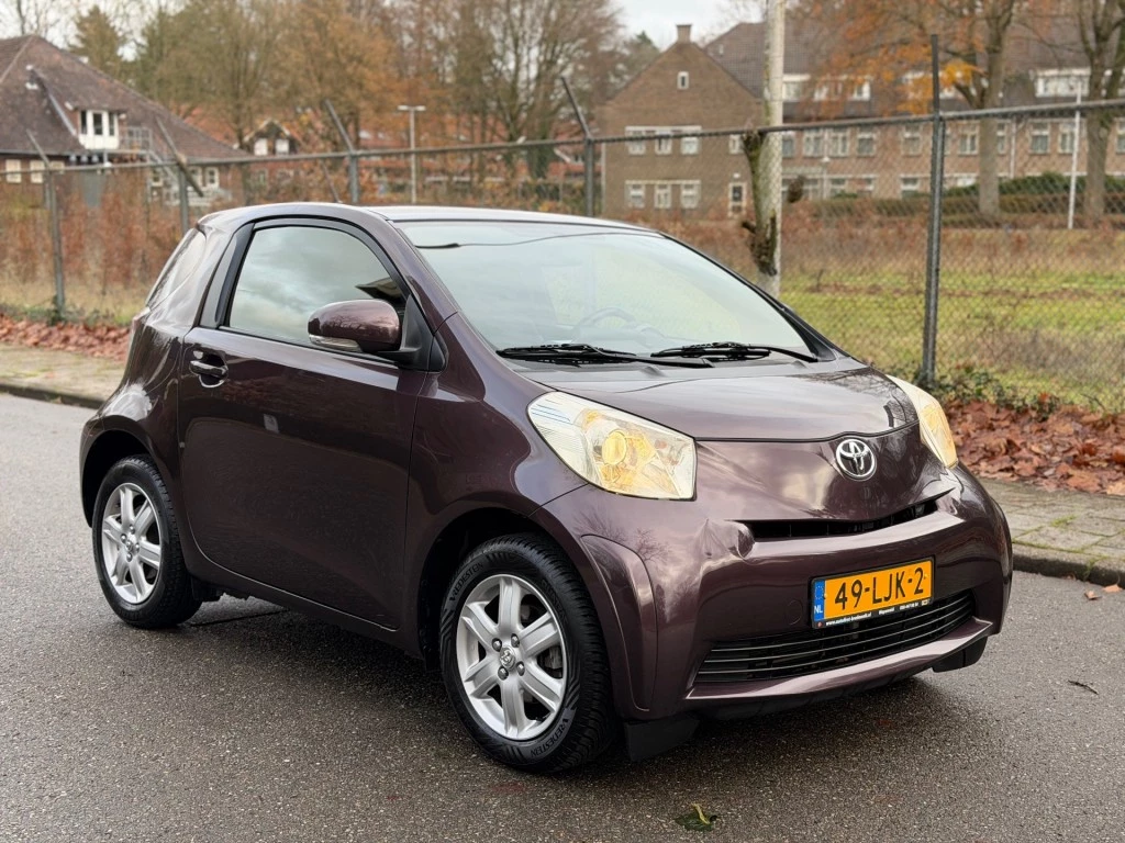 Hoofdafbeelding Toyota iQ