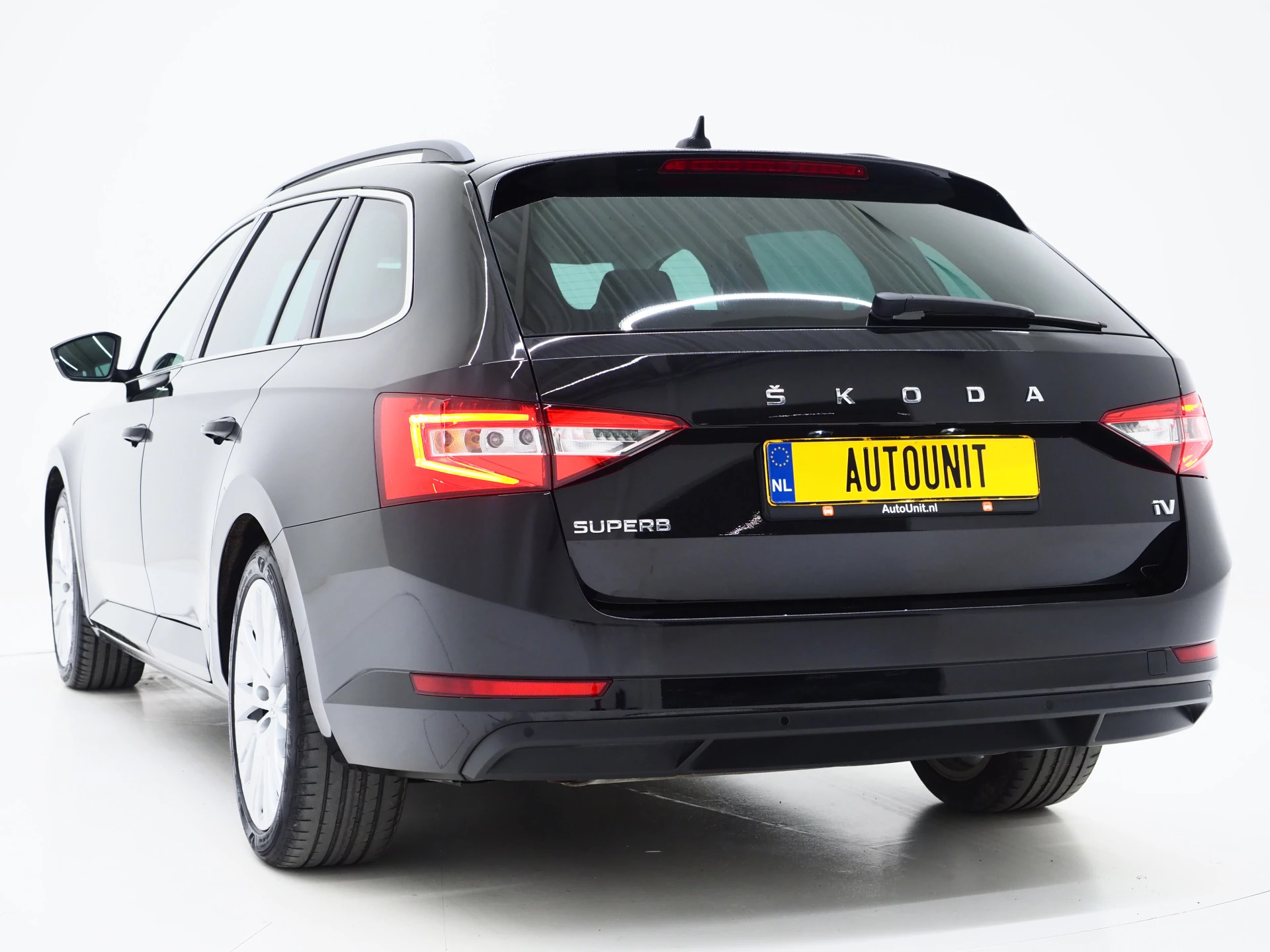 Hoofdafbeelding Škoda Superb