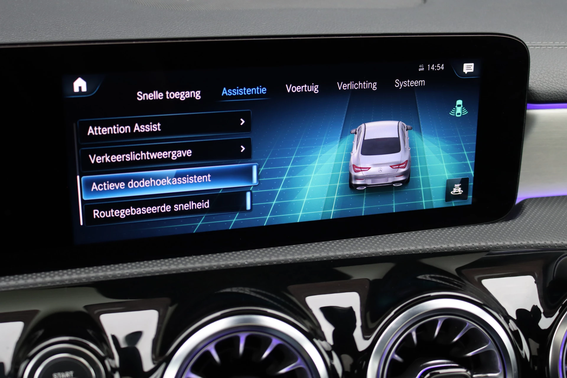 Hoofdafbeelding Mercedes-Benz CLA