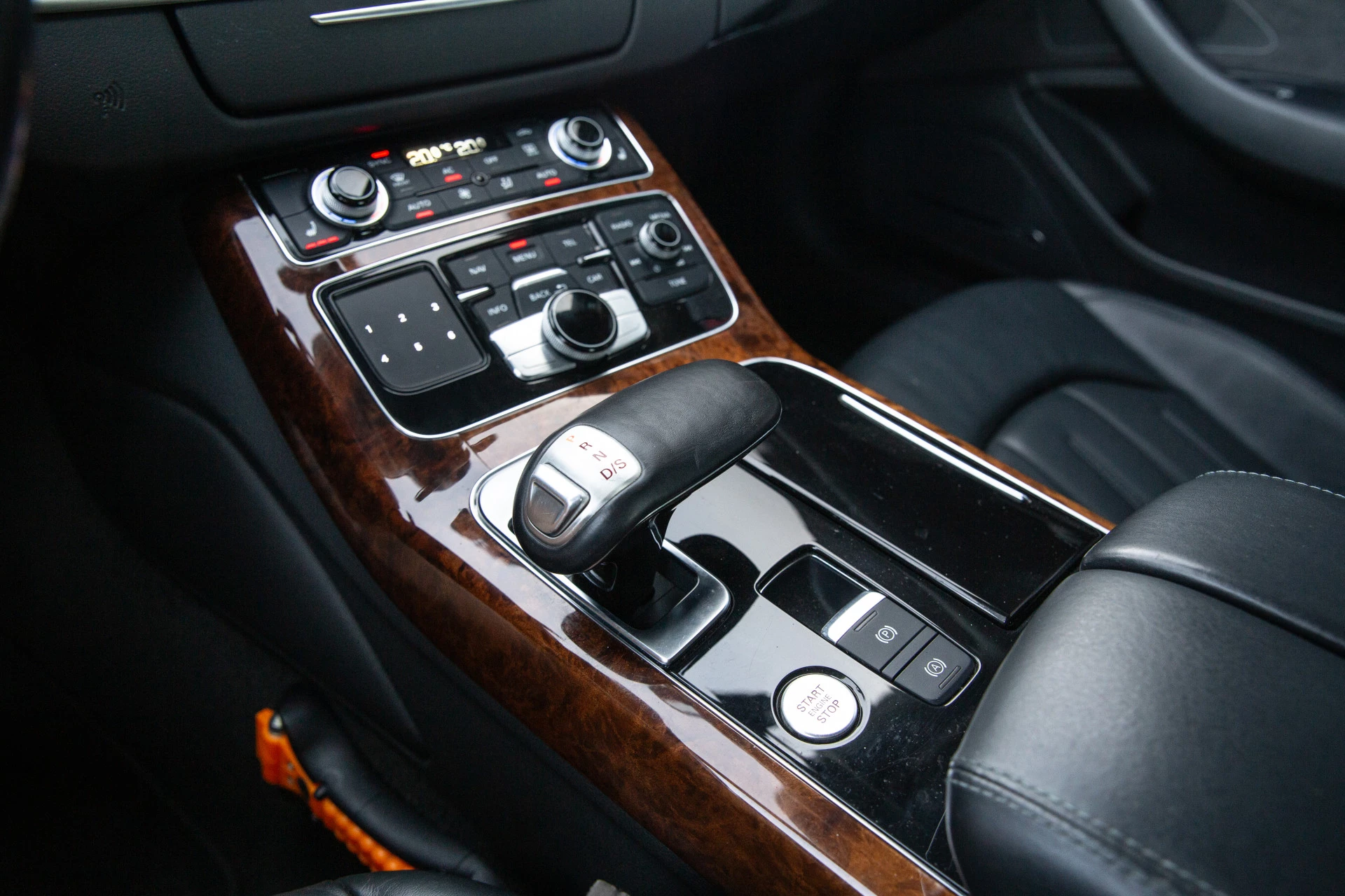 Hoofdafbeelding Audi A8