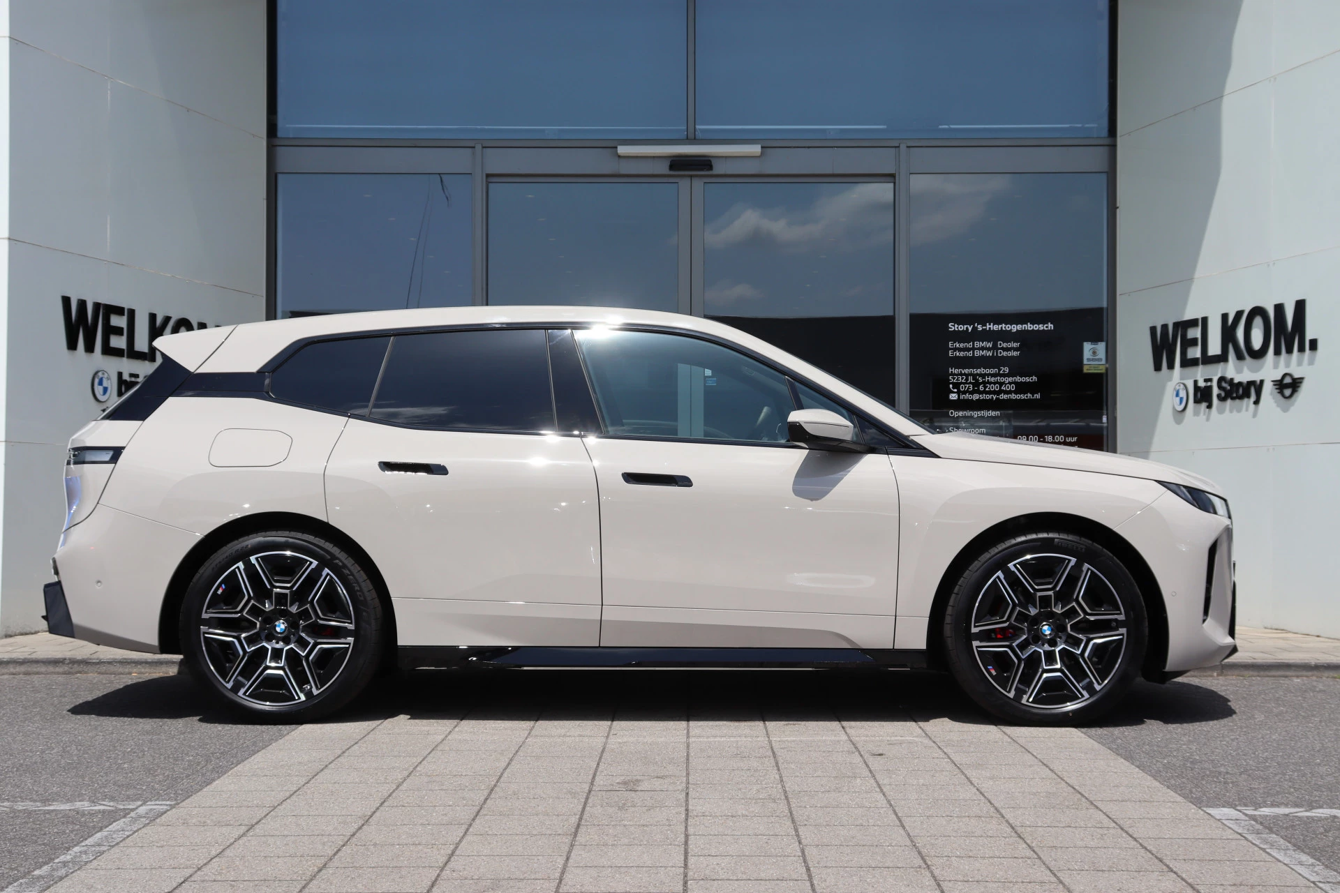 Hoofdafbeelding BMW iX