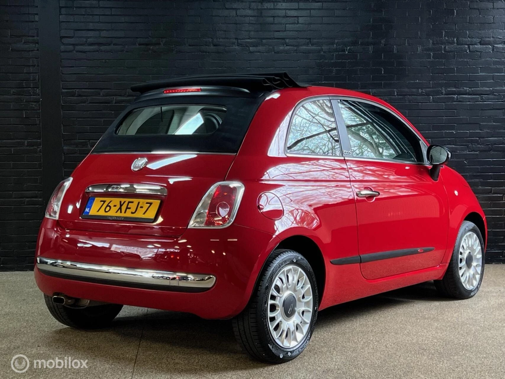 Hoofdafbeelding Fiat 500C