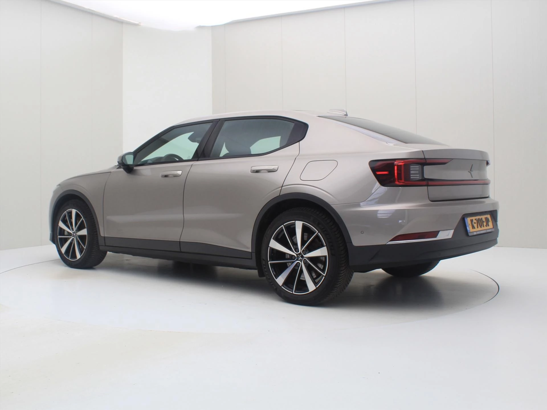 Hoofdafbeelding Polestar 2