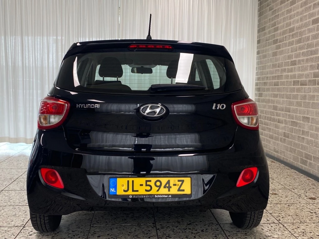 Hoofdafbeelding Hyundai i10