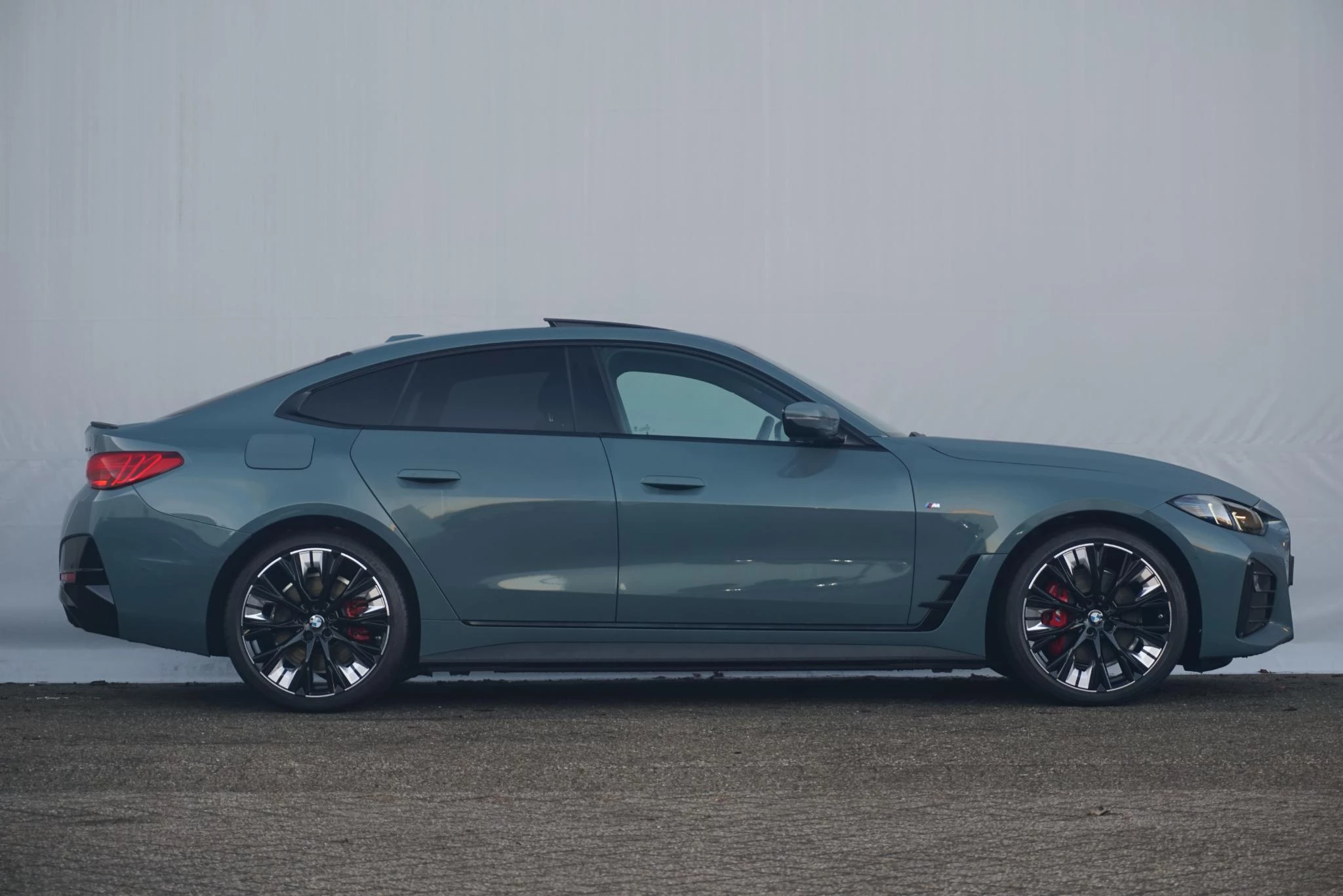 Hoofdafbeelding BMW i4