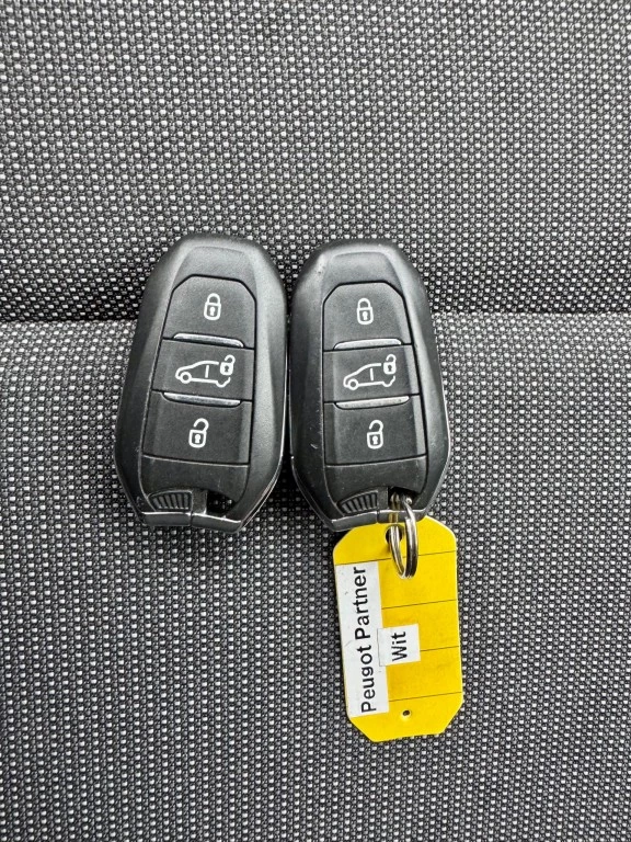 Hoofdafbeelding Peugeot Partner