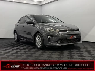 Hoofdafbeelding Kia Rio Kia Rio 1.2 Comfortline Airco, Parkeersensoren, A start stop, Cruise control, Radio