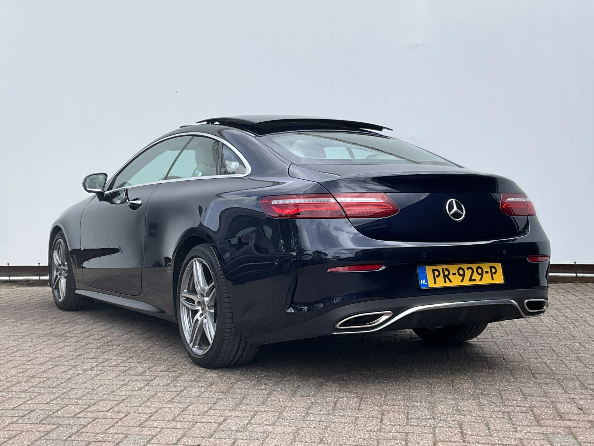 Hoofdafbeelding Mercedes-Benz E-Klasse