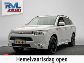 Mitsubishi Outlander 2.0 PHEV instyle | Pano/Dak | Trekhaak | Leder | Origineel NL