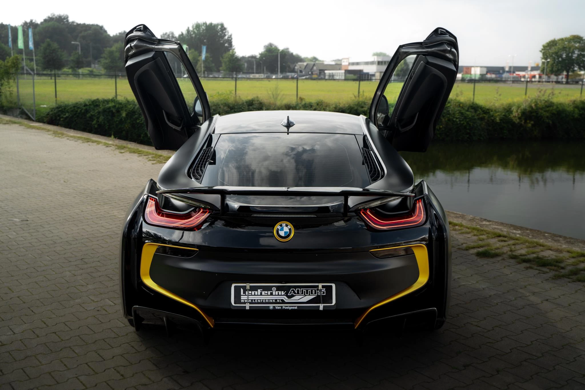 Hoofdafbeelding BMW i8