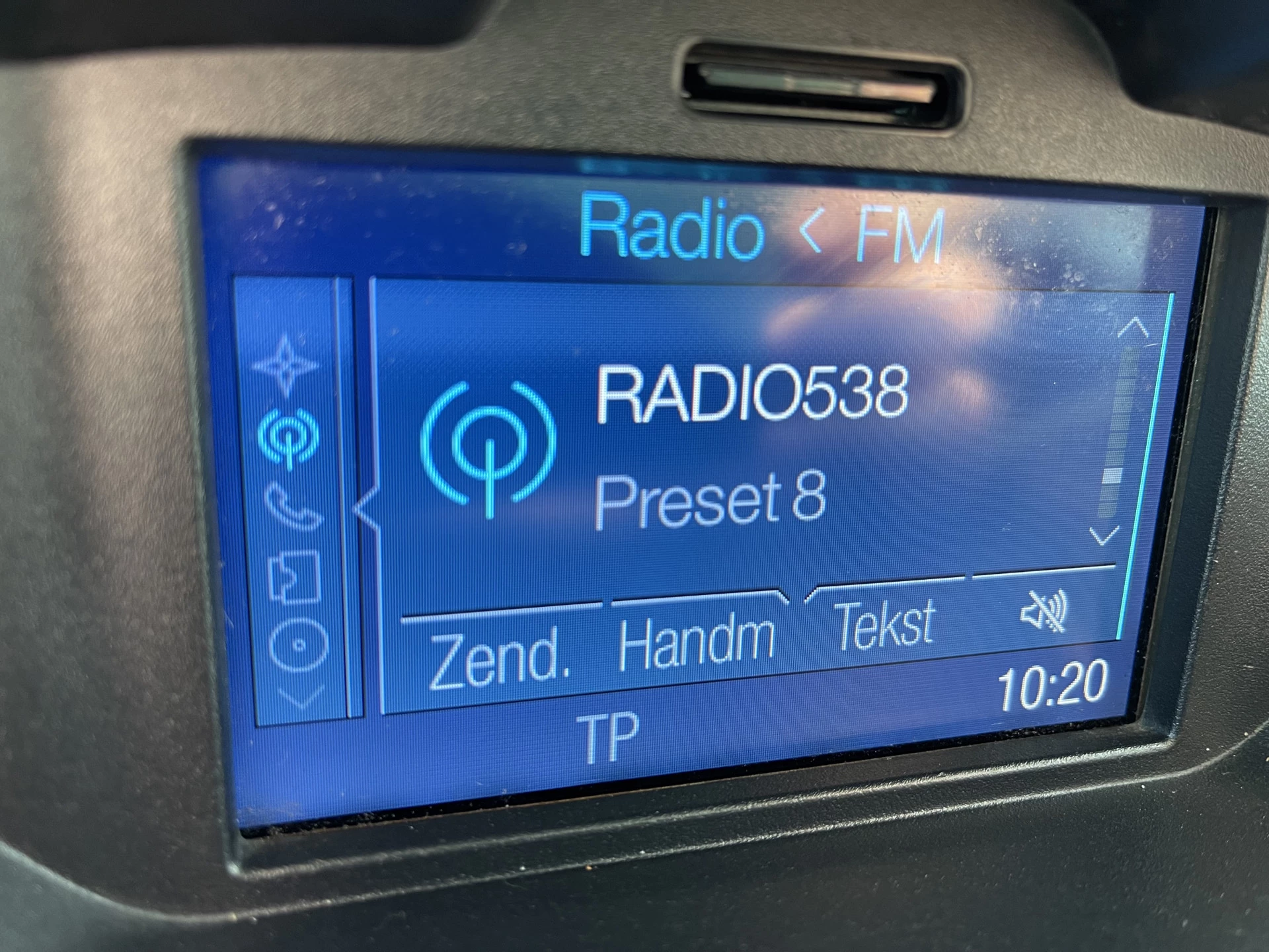 Hoofdafbeelding Ford Transit Courier