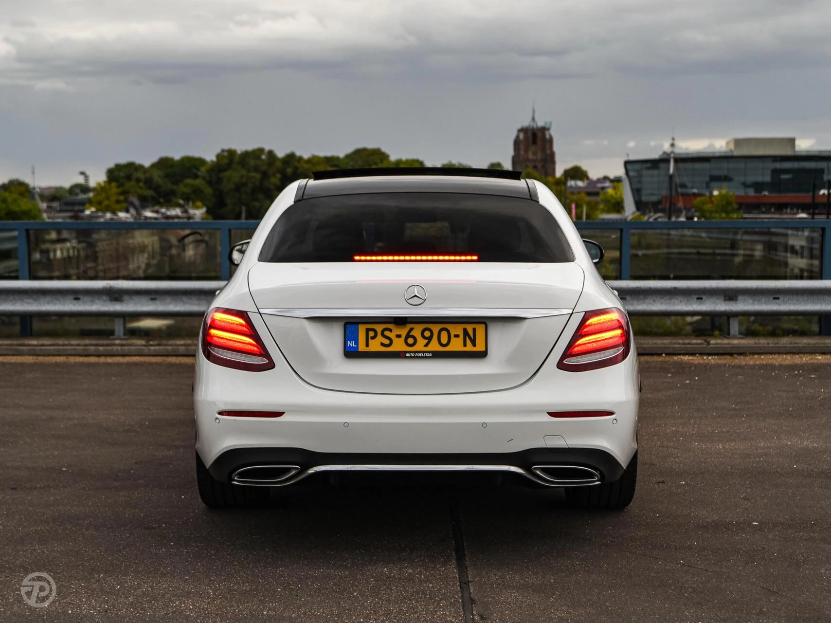 Hoofdafbeelding Mercedes-Benz E-Klasse