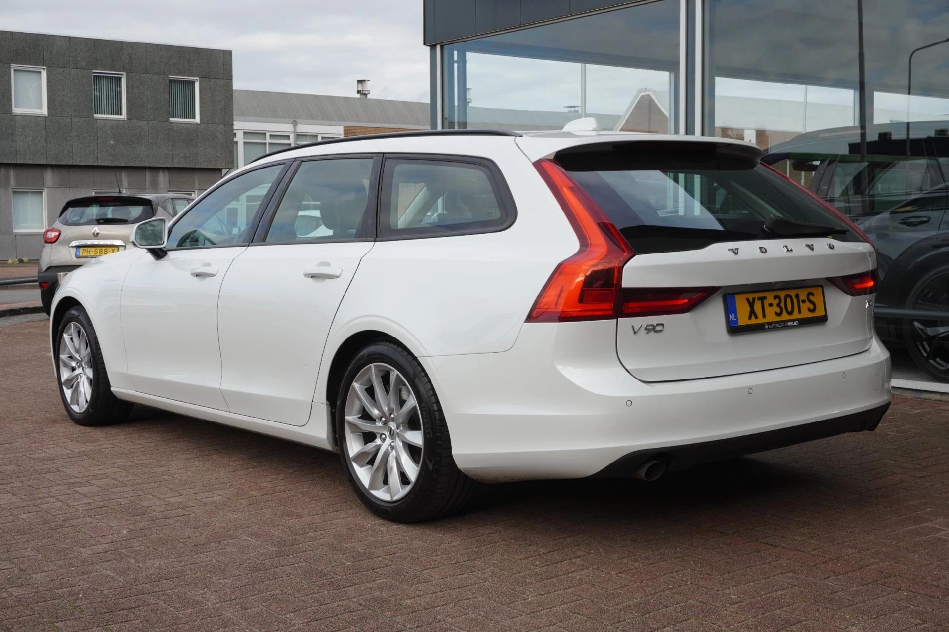 Hoofdafbeelding Volvo V90