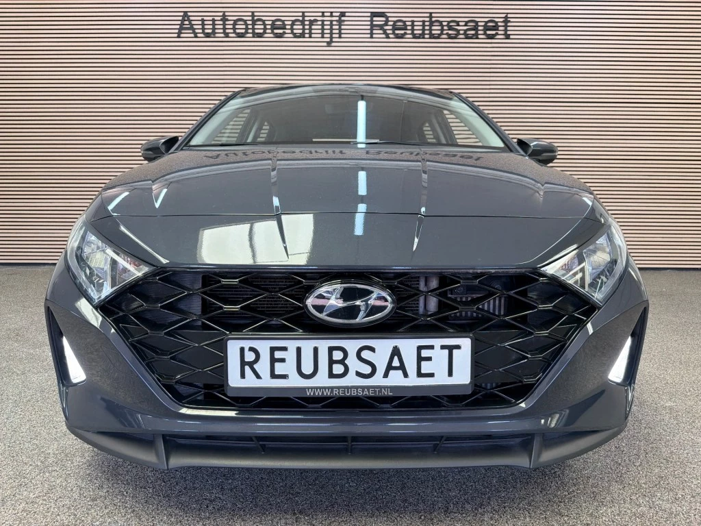 Hoofdafbeelding Hyundai i20