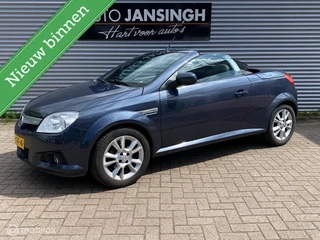 Hoofdafbeelding Opel Tigra Opel Tigra TwinTop 1.8-16V Enjoy | Airco | Stoelverwarming | Leer | Windscherm | Centrale Deurvergrendeling |