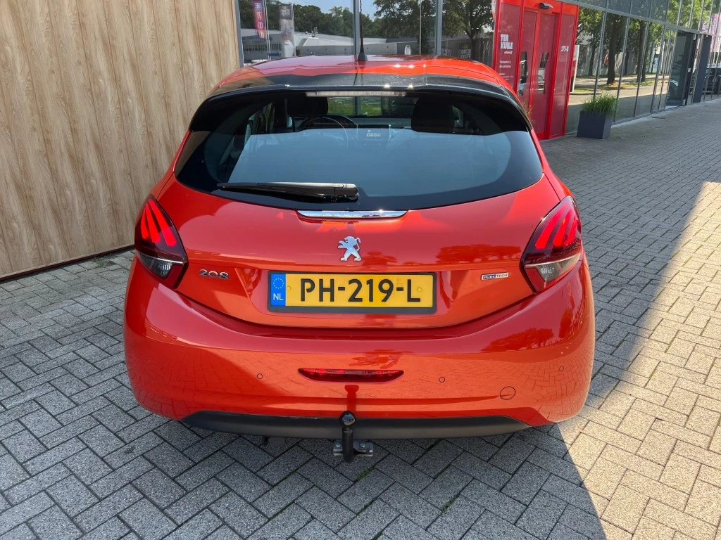 Hoofdafbeelding Peugeot 208