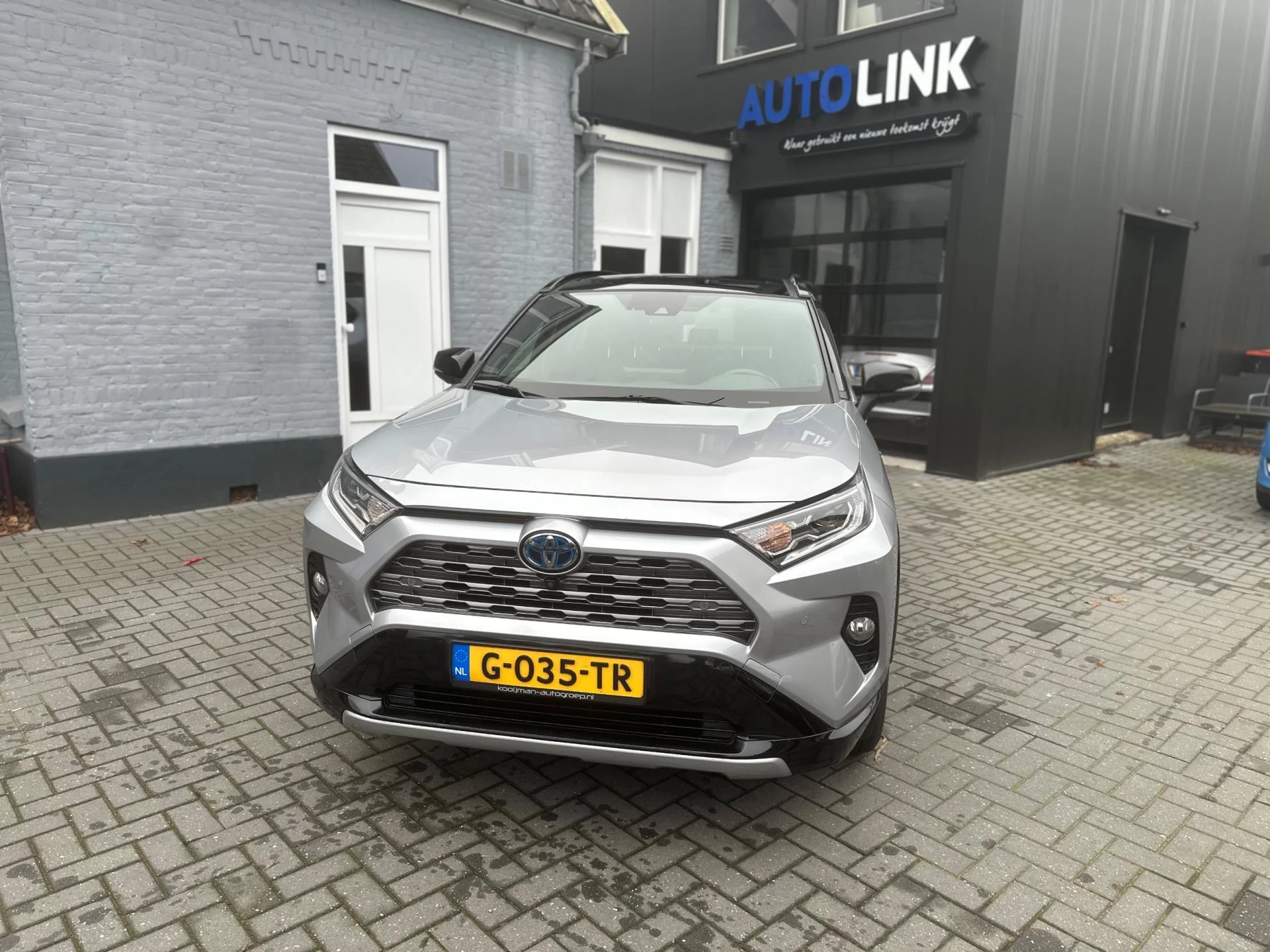 Hoofdafbeelding Toyota RAV4