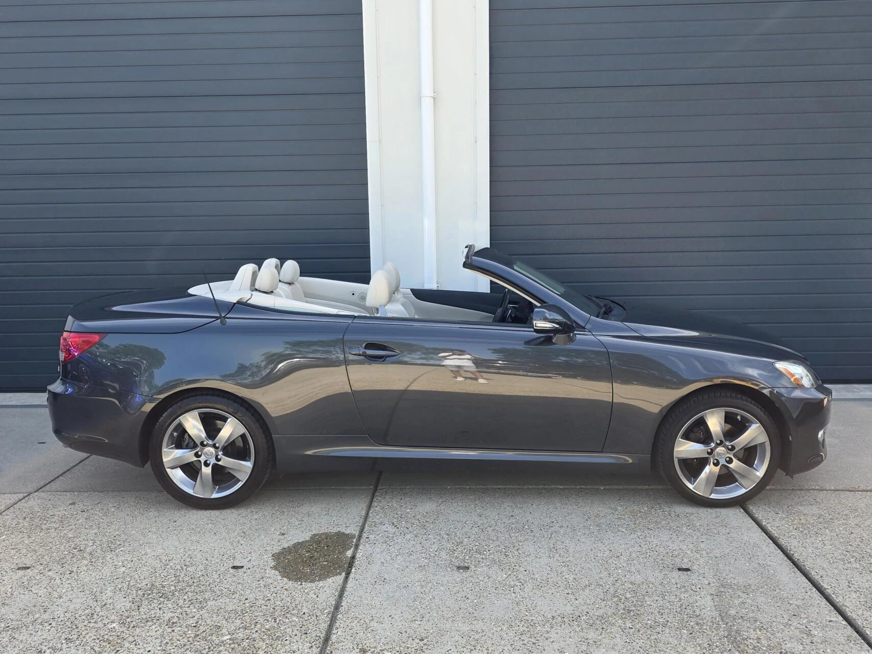 Hoofdafbeelding Lexus IS