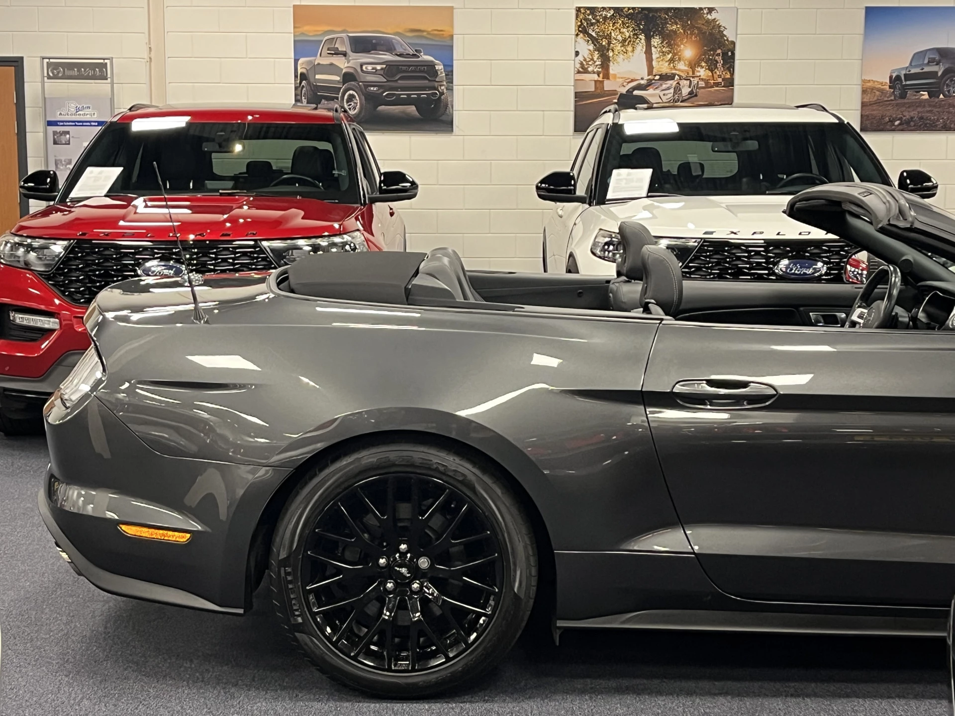 Hoofdafbeelding Ford Mustang