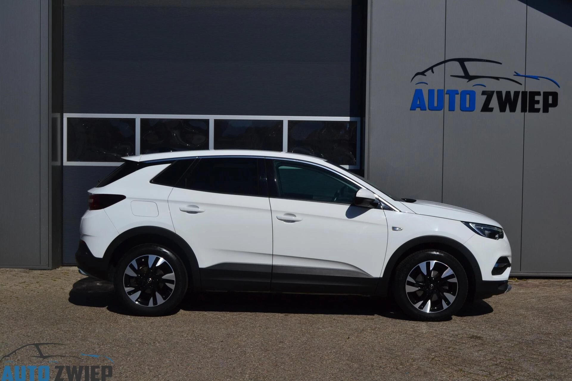 Hoofdafbeelding Opel Grandland X