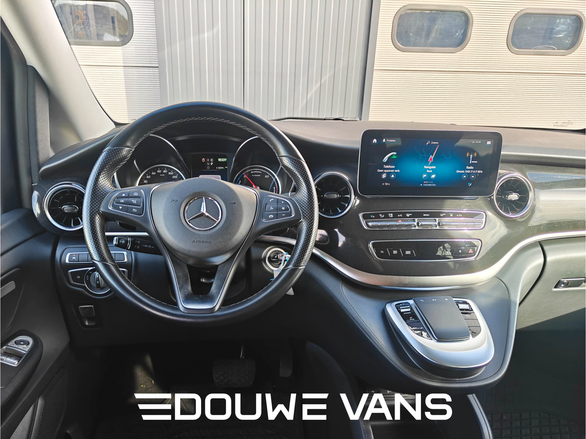 Hoofdafbeelding Mercedes-Benz EQV
