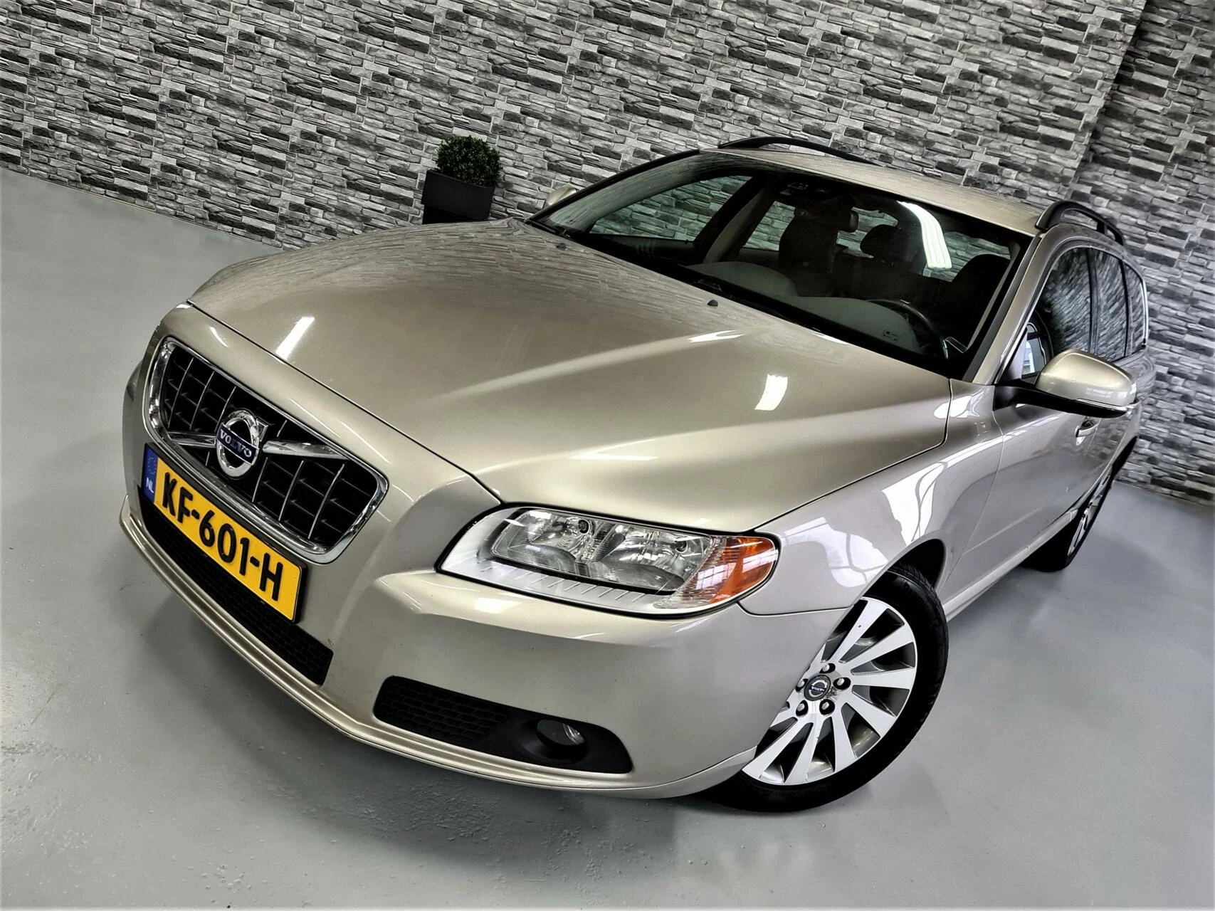 Hoofdafbeelding Volvo V70