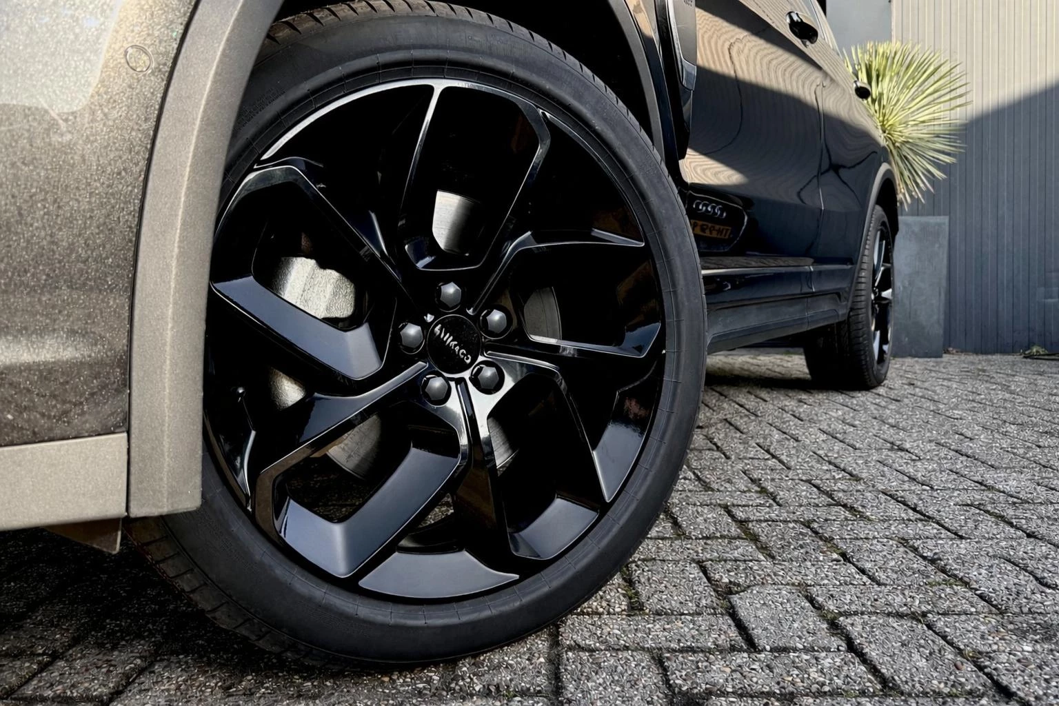 Hoofdafbeelding Lynk & Co 01