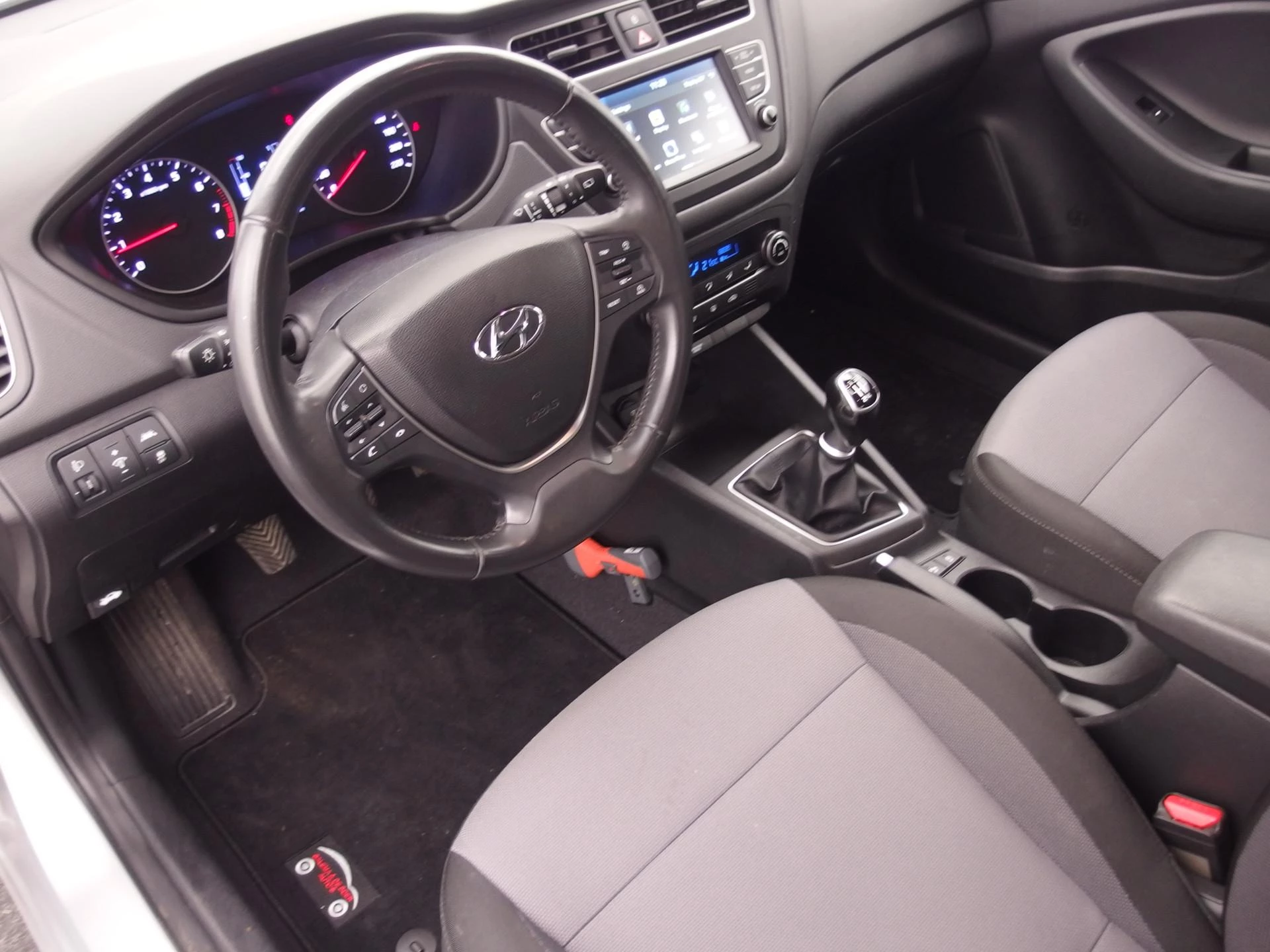 Hoofdafbeelding Hyundai i20
