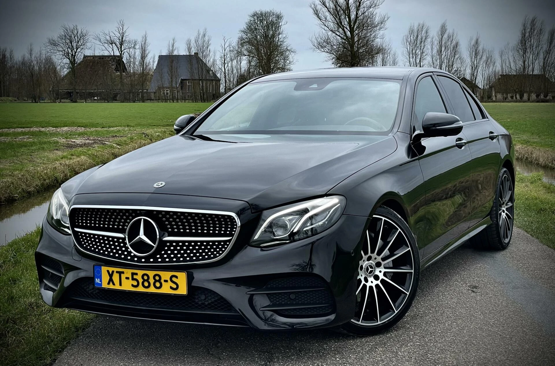 Hoofdafbeelding Mercedes-Benz E-Klasse