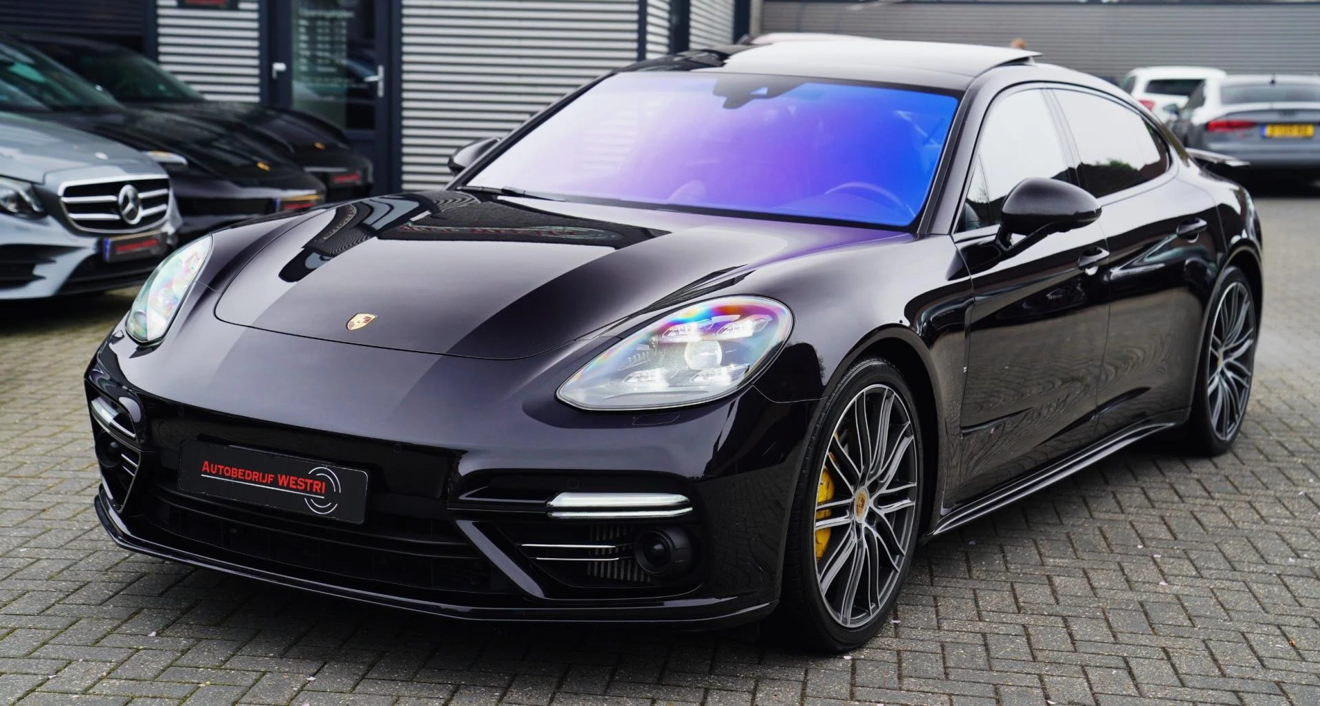 Hoofdafbeelding Porsche Panamera