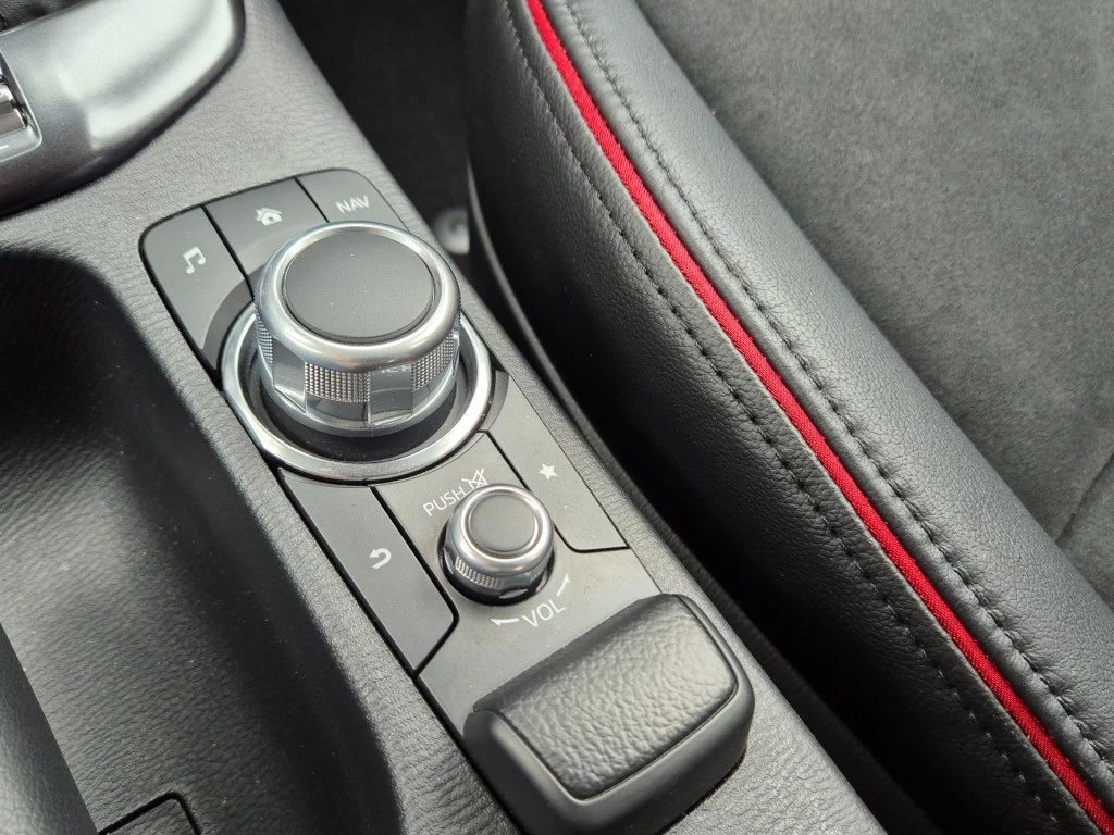 Hoofdafbeelding Mazda 2