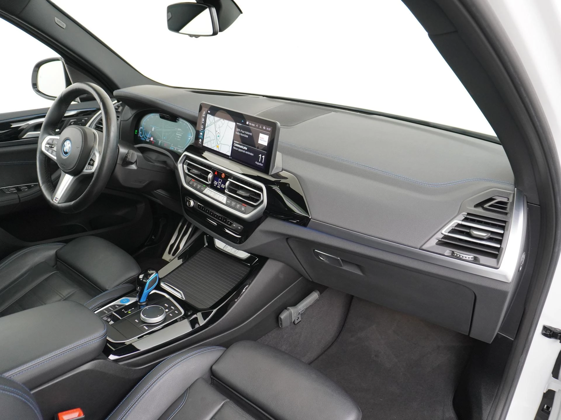 Hoofdafbeelding BMW iX3